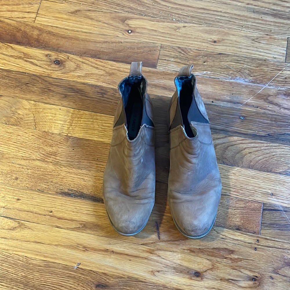 Steve Madden Robberr Boots